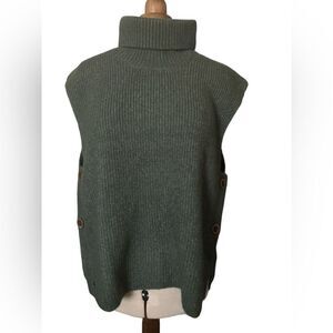 New with Tags Brakeburn Vest Size 14 UK 18 Turtleneck Cozy Layers Green